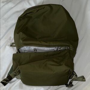URTH Olive Green Backpack